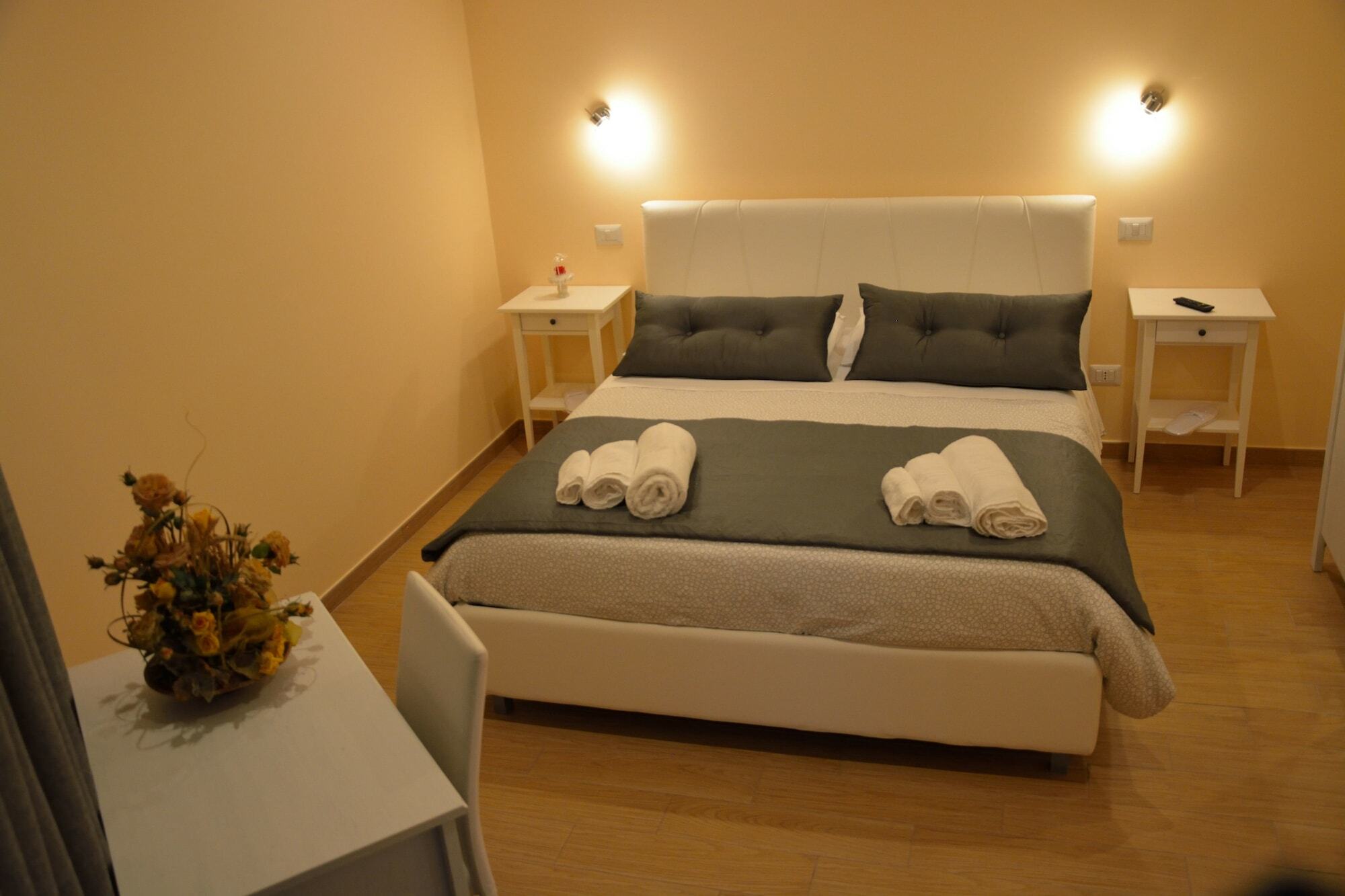 B&B "Croce Nivera" Vibo Valentia Buitenkant foto